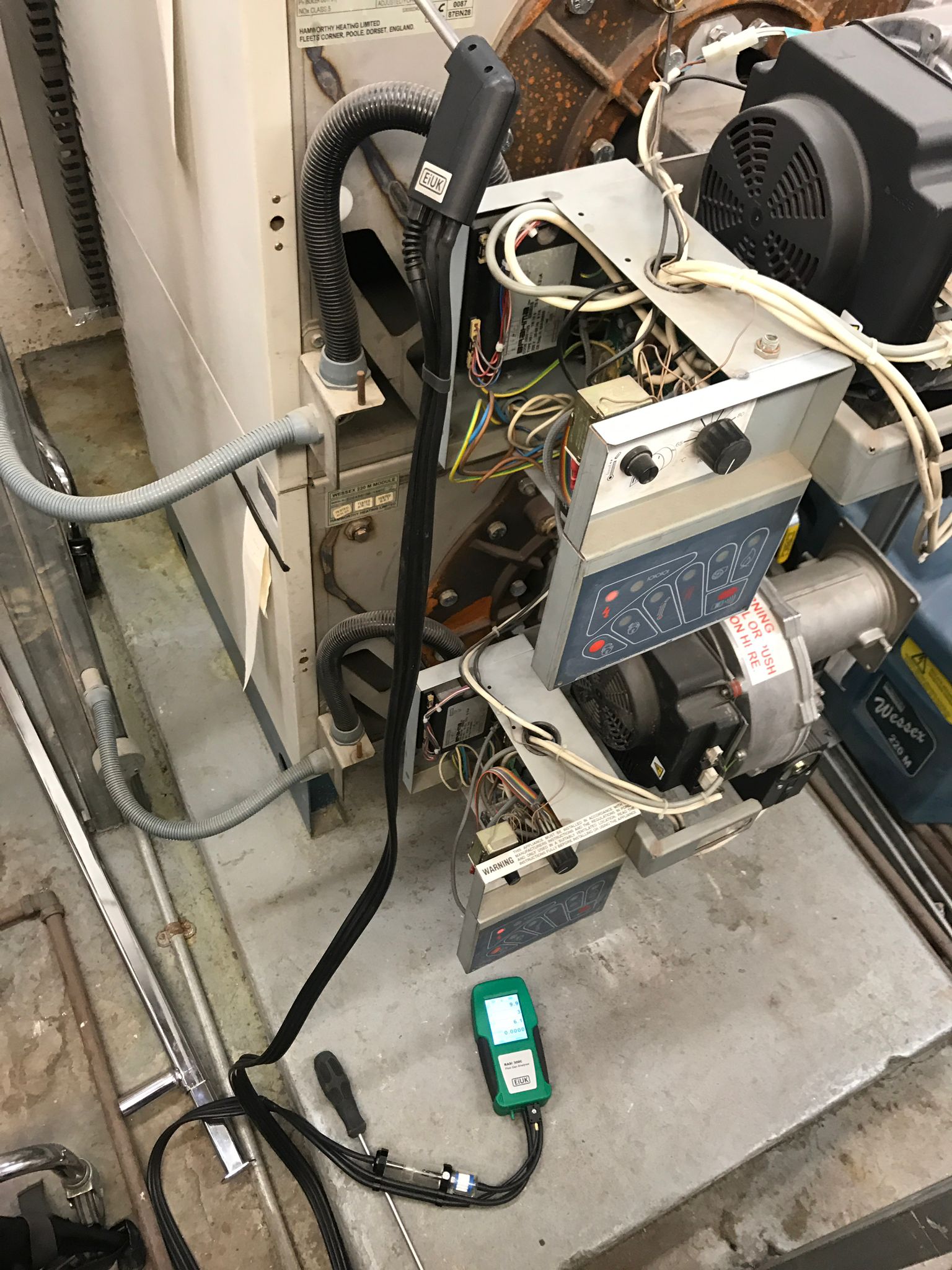 gas safe registered engineer near me Wallasey, CH44-CH45